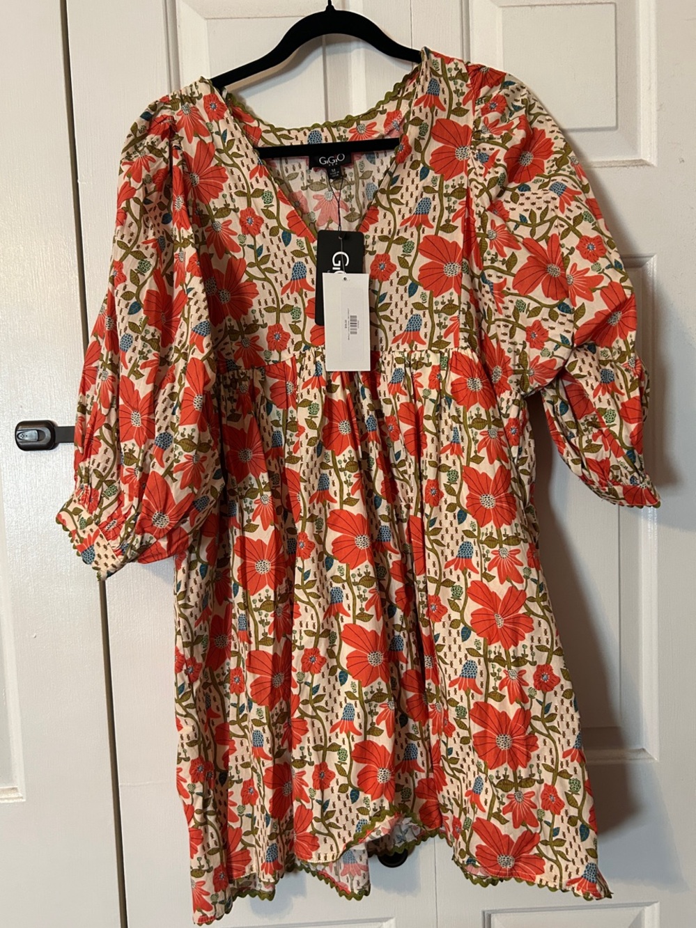 Floral Puff-Sleeve Dress